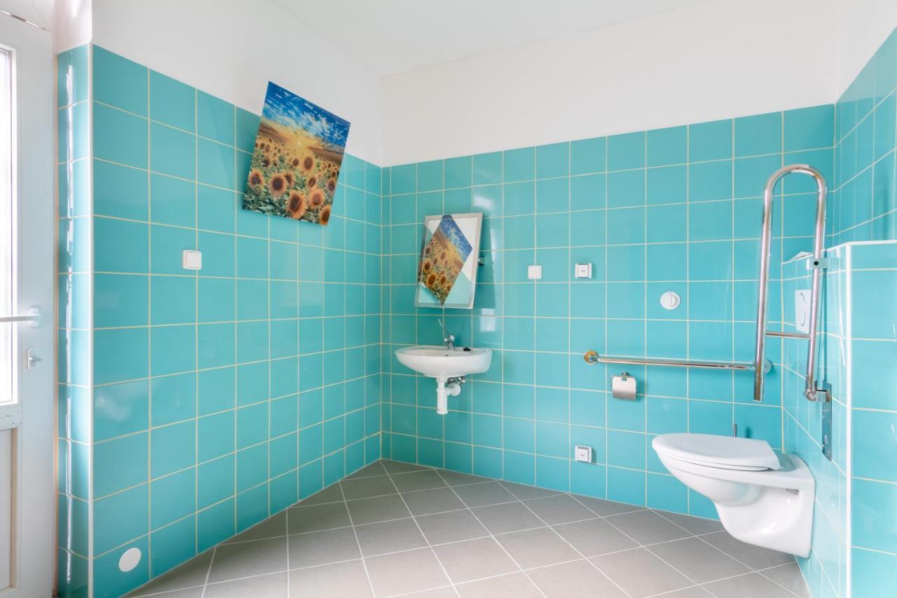 Farma Slunecny Dvur Apartmany A Family Stany Strecha Pod Strechou Hermanuv Mestec Eksteriør billede
